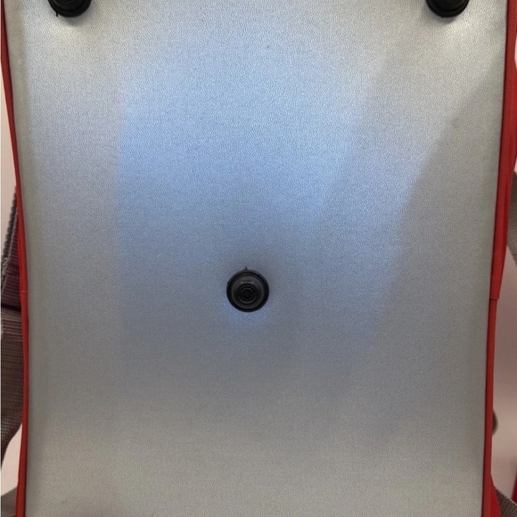 KitKat Large Weekender Tote Duffle Bag Double Handle Adjustable Shoulder Strap - Picture 6 of 8